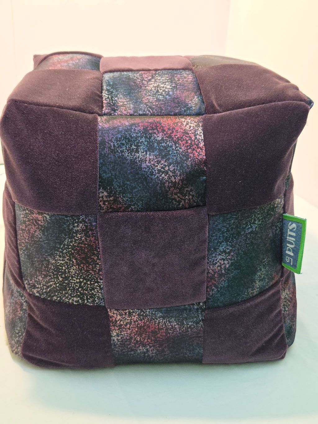 #9 El Cube